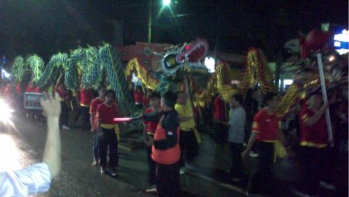 Para Naga Meriahkan Malam Di Kota Tangerang