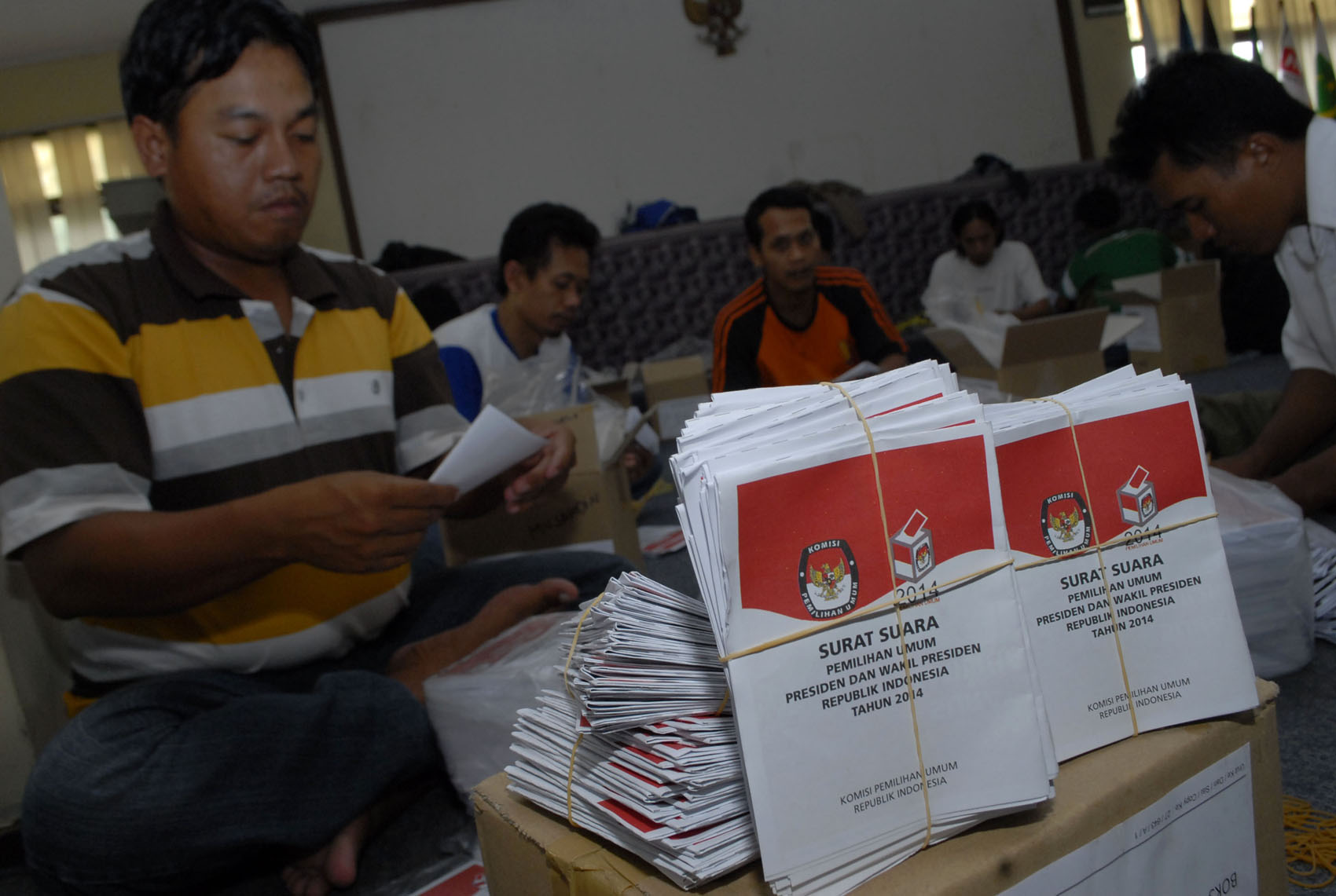 pelipatan_surat_suara.JPG